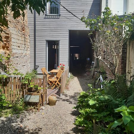 L'Abbevilloise, Aux Portes De La Baie De Somme Abbeville Eksteriør billede